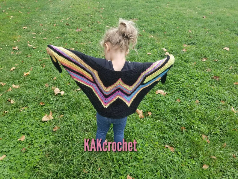 XTall Adult Sizing Wonder Woman ScarfGirl power ShawlSuperhero ScarfFangirlCosplay Red /& Gold ShawlAmericanaChild