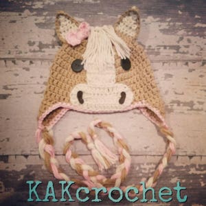 Crochet Horse Hat//Crocheted Unisex horse hat with braids//Horse lover accessories & gifts//winter hats and caps//pink pony hat//crochet hat