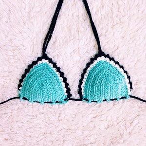 The Beachy Blues Bikini Top, Crochet Top, Crochet Bikini Top, Crochet Bralette, Crochet Halter Top, Festival Top, Crochet Crop Top, Boho