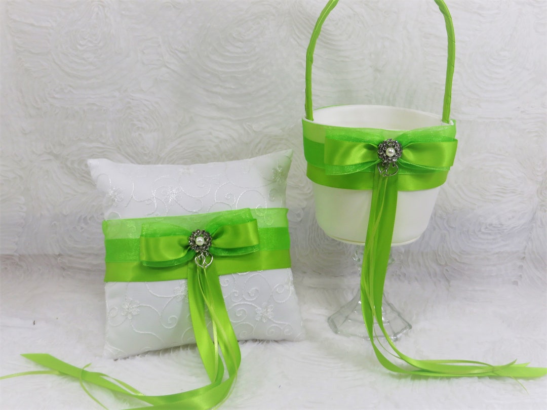 BIZA Set in LIME GREEN main image 0