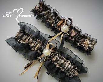 black Camo Garter, Bridal Garter, Wedding Garter,  Camouflage  Garter Set, Camo Garter Set, Camo Wedding, Black and camo garter