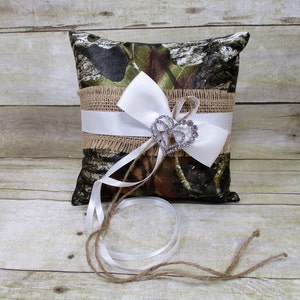 White Camo Ring Bearer Pillow with Burlap, Camo Ring Bearer Pillow, Wedding Ring Bearer Pillow,  Wedding Accessories