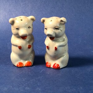 Sweet Little Pigs Salt and Pepper Shakers