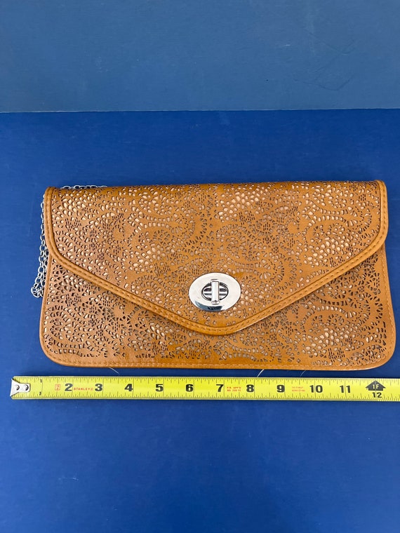 1980’s Faux Leather Clutch Purse - image 2