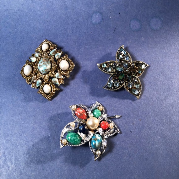 Set of Three Sara Coventry Pendant/Brooches - image 1