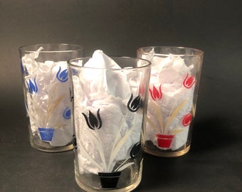 Set of Three Swanky Swigs - Tulip Pattern