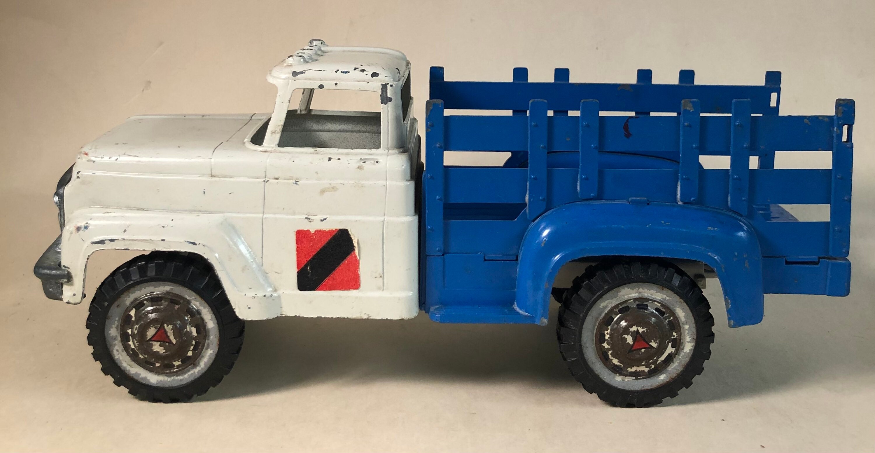 Vintage Hubley Metal Farm Truck With Slats Blue White - Etsy