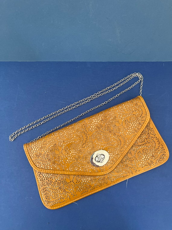 1980’s Faux Leather Clutch Purse - image 1