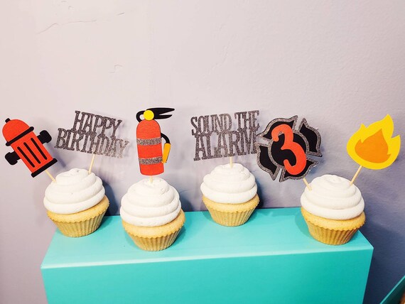 Firetruck Cupcakes Set Of 12 Firefighter Cupcakes Fire Engine