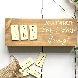Wedding countdown Personalised engagement gift Countdown | Etsy