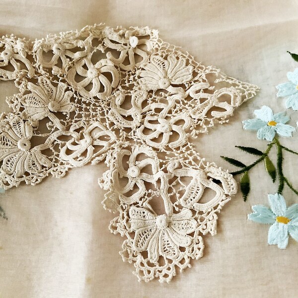 Antique Handmade Linen Lace Remnant - Irish Crochet - Salvage Craft Costumes Patchwork Appliqués Collage