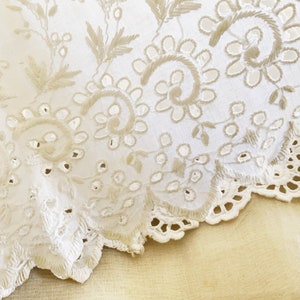 Hand Embroidered Antique Eyelet Lace Flounce - Embroidery Anglaise - Craft dolls Costumes