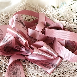 Floppy Vintage Seide & Viskose Nerz Rosa Petersham - Satinband bedruckt - Bastelpuppen