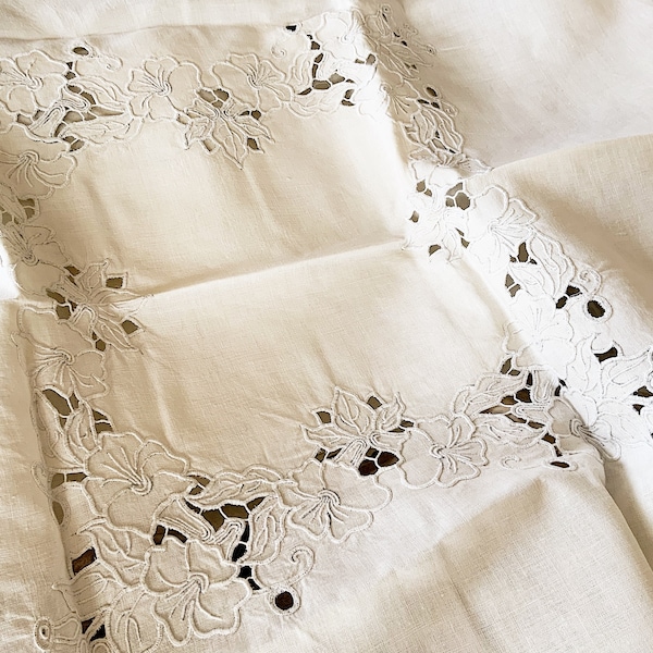 Charming Handmade Richelieu French Linen Tablecloth - Hand Embroidered