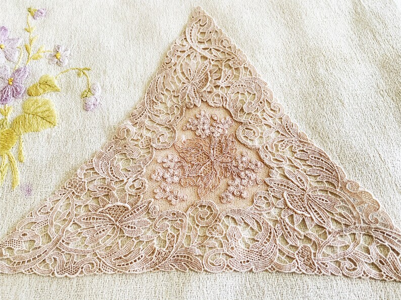 Beautiful Mocha-Pink French Vintage Floral Lace Motive | Etsy