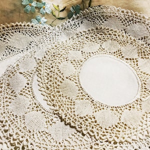 Vintage Linen & Linen Lace Doily