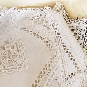Handmade Hand Embroidered White Vintage Linen Doily / Table Mat Trimmed With Handmade Lace