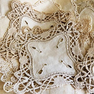 Fabulous Floppy Antique Linen Doily - Hand Embroidered - Handmade Linen Bobbin Lace - Appliqué