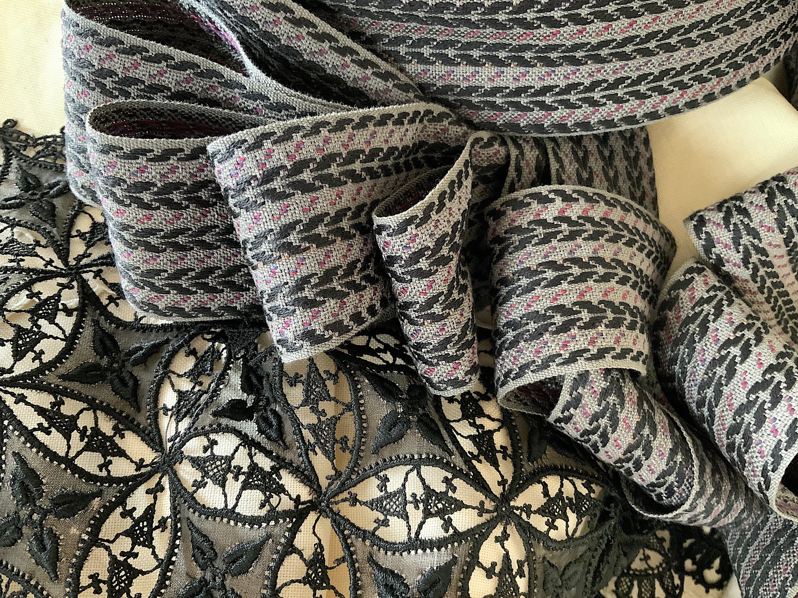 1yd Vintage Millinery Ribbon - Craft Costumes Hat Bands