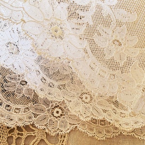 4.4inW Beautiful Ivory French Vintage Lace - Calais Lace - Craft Costumes Petticoats Dolls