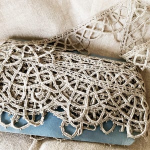 Fabulous Handmade French Vintage Natural Linen Bobbin Lace