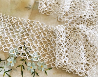 Yardage Vintage Handmade Tatted Lace - Salvage - Craft Dolls Costumes Collars Cuffs