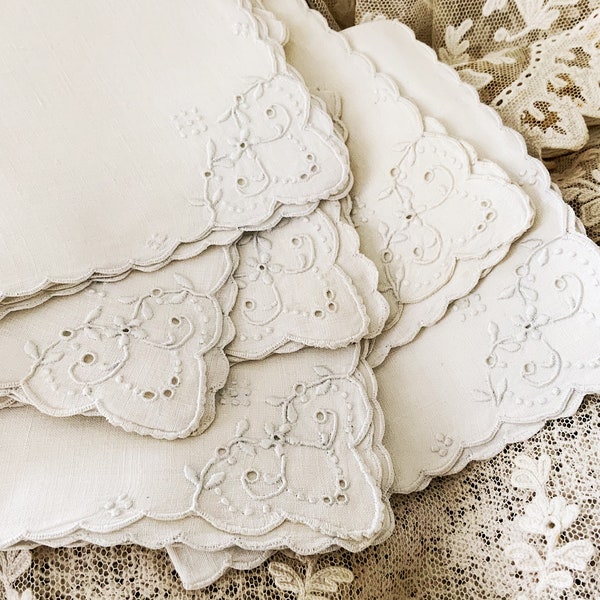 Pretty Ivory Vintage Hand Embroidered Linen Napkin