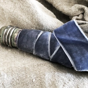Fabuleux ruban velours rayonne bleu foncé gris vintage - Mercerie artisanale et chapellerie
