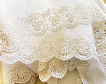 Gorgeous Unused Finely Hand Embroidered White Antique Anglaise Flounce - Eyelet Lace - Scallops - Victorian Lace - Dolls Petticoats Bloomers