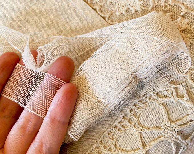 French Tulle Lace Floral Vine Pattern with Sequins & Iridescent Sheen for Bold Tailoring & Crafts