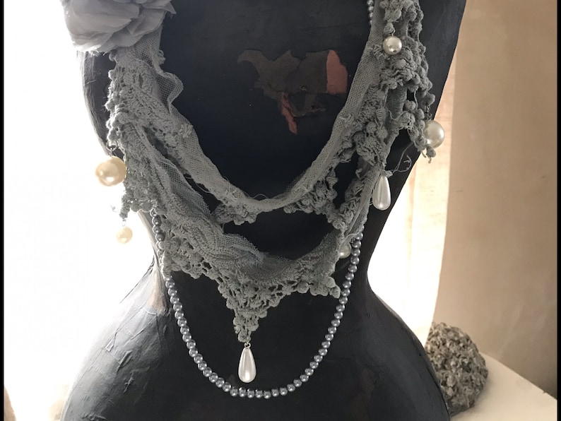 LACE & PEARL NECKLACE Mixed Media Bridesmaids Costume Jewelry - Etsy