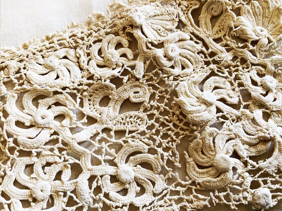 Antique Handmade Yoke - IrIsh Crochet Linen Lace … - image 4