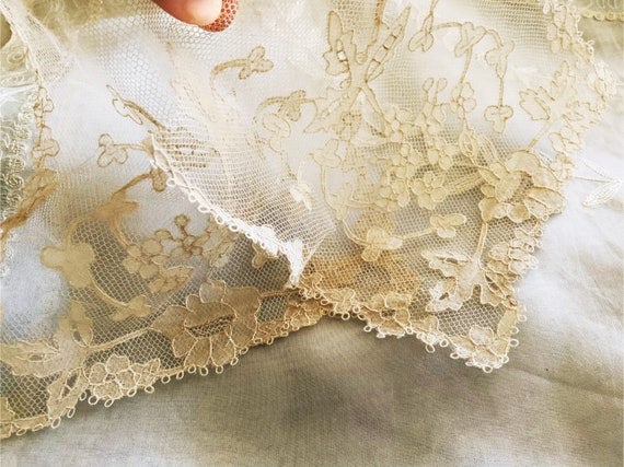 Very Pretty Antique Tambour Lace - Tulle Lace - Ne