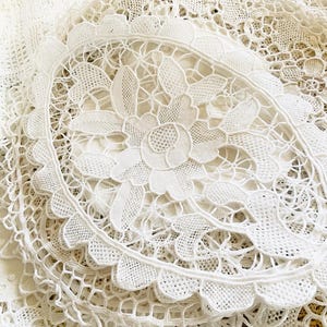 Oval Vintage  Handmade Cream Lace Doily / Mat