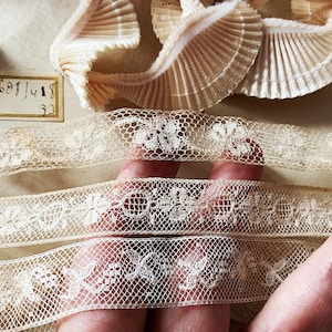 Jolie bordure en dentelle de Valenciennes vintage française - Filet de dentelle - Déguisements pour poupées