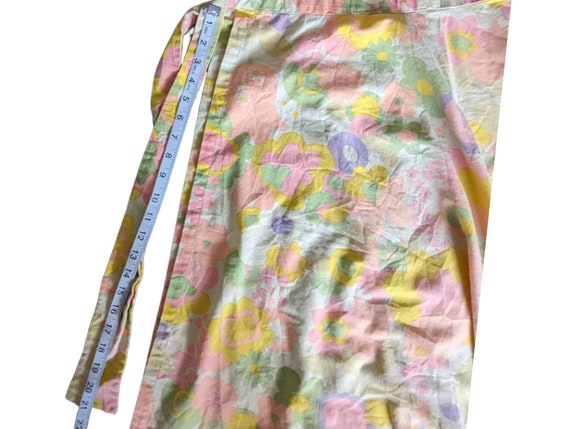 Vintage 60s Mod Hippie Pastel Floral Cotton Wrap … - image 10