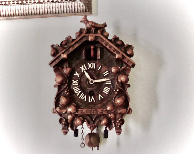 Antique Cuckoo Clock Waterbury/lux Mini With Bobbing Red Bird Black