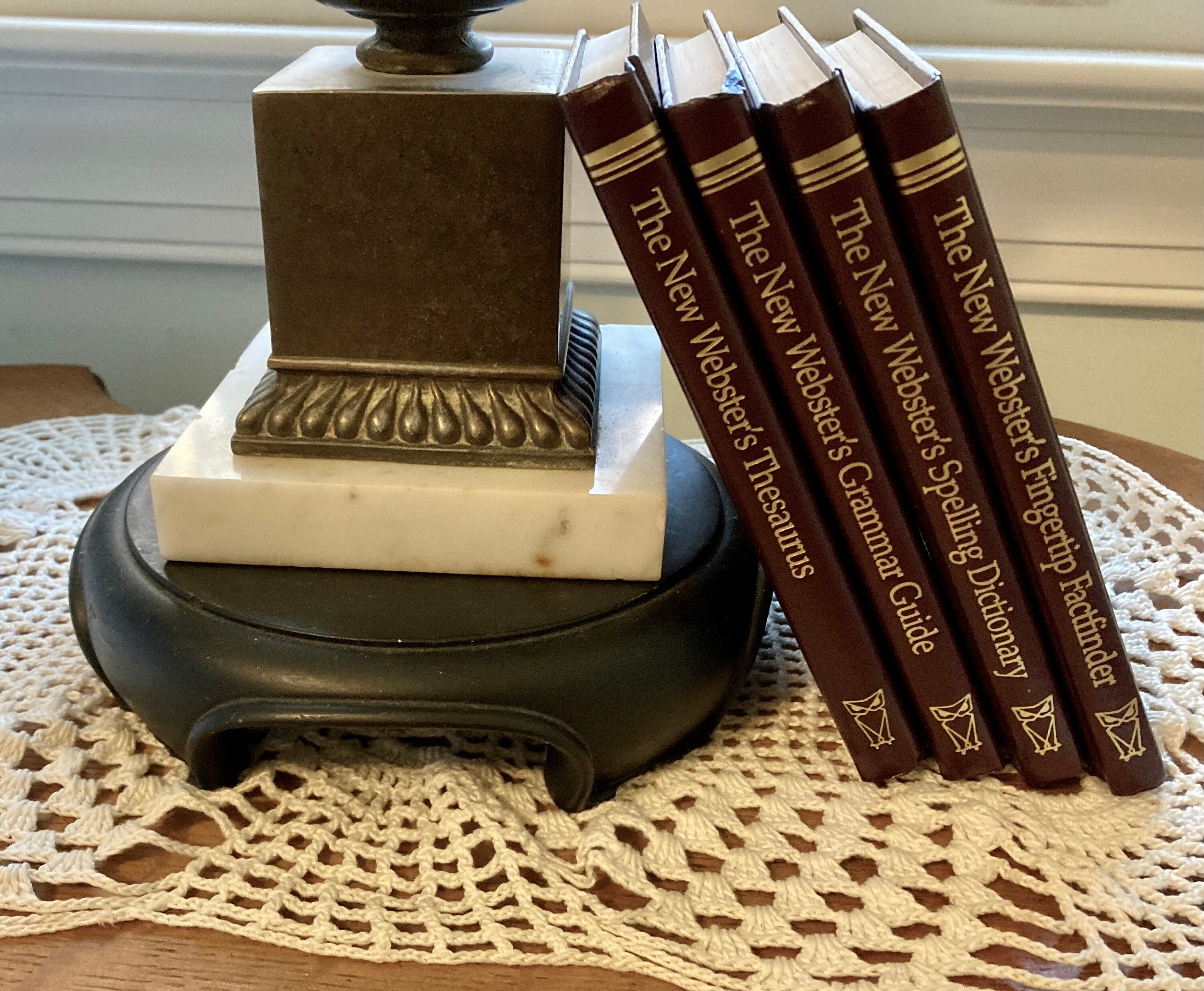 Set (4) Webster's Reference Books "Pocket Size" Thesaurus, Grammar Guide, Spelling, and Factfinder