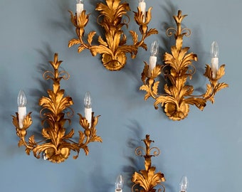 1/4 HANS KÖGL - Beautiful Florentine wall sconces in golden wrought iron, vintage 70s-80s.