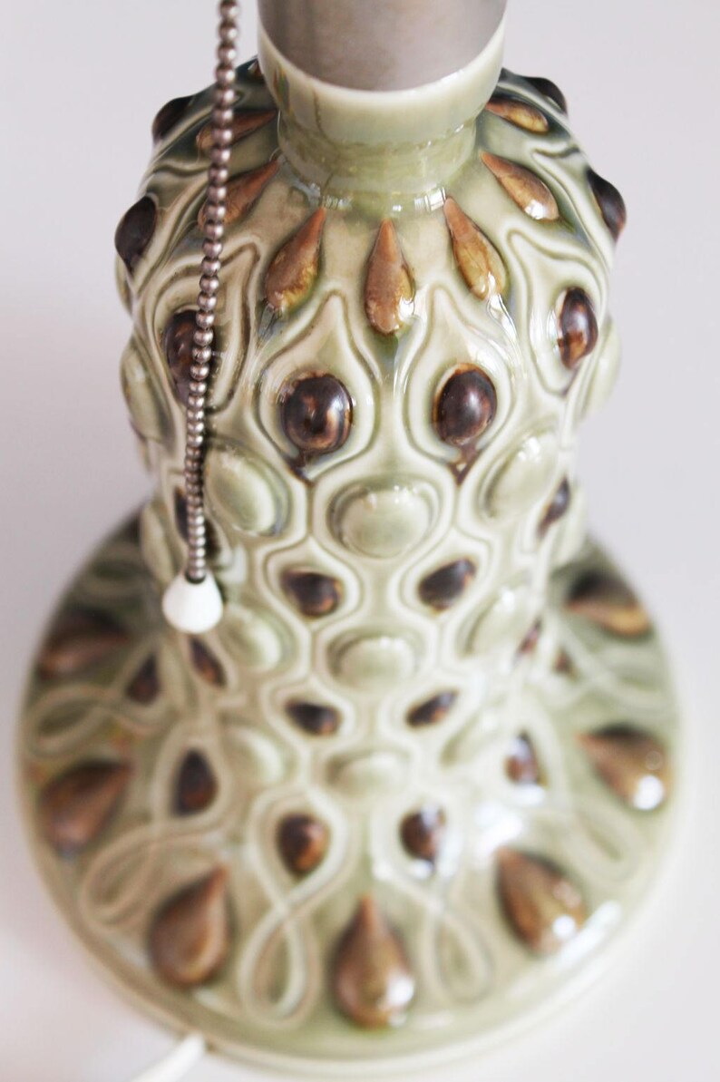 LLADRÓ Porcelain Table Lamp. Discontinued Old Model. Midcentury Vintage