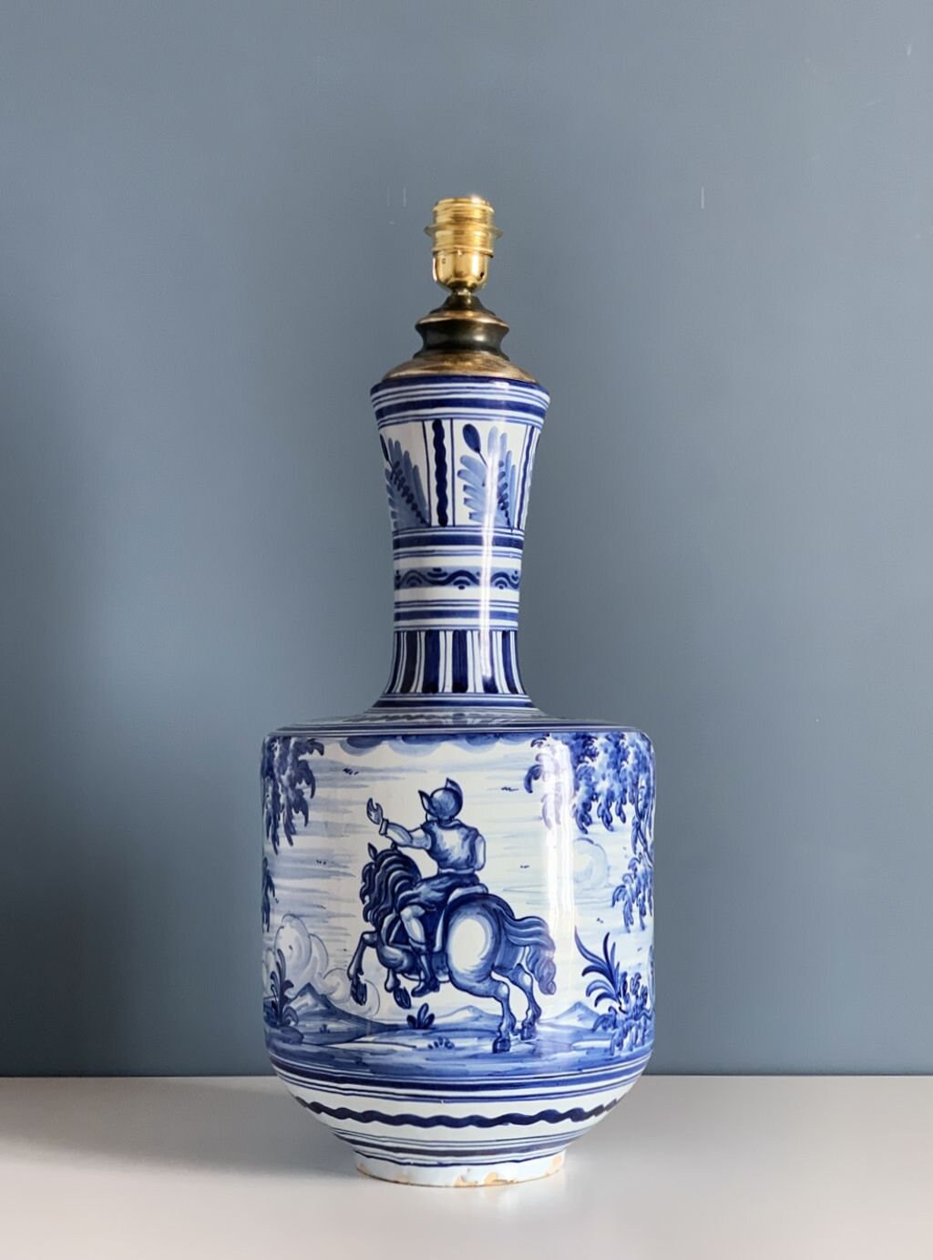 XXL Talavera ceramic lamp, vase with landscape and deer. Vintage 40s.