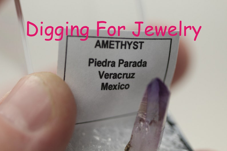 Very Pretty Terminated Point!! Makes a great display Purple Quartz Crystals Vera Cruz Amethyst Crystal --- From: Vera Cruz Mexico