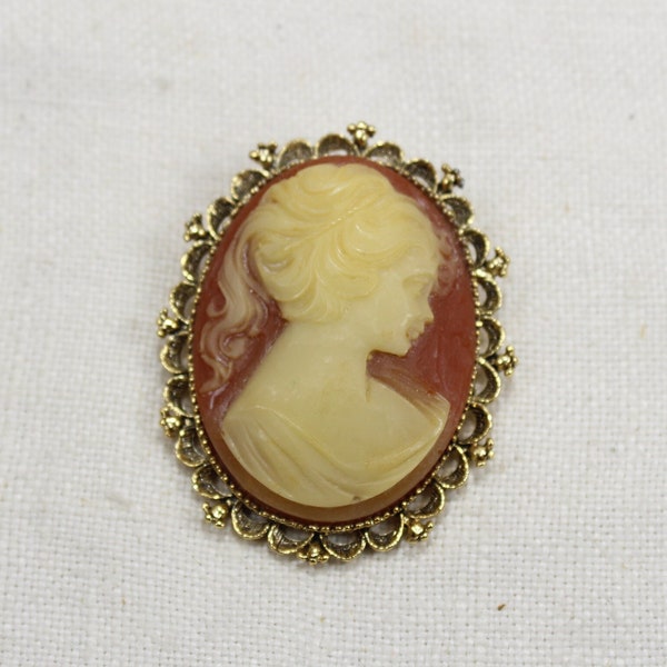 Gerry's Cameo Pin, Brushed Antique style setting with Oval Resin Plastic Salmon color base Cameo with lady profile 1970's fashion pin,