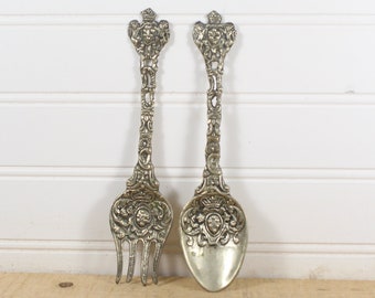 Montagnani style, Italy Metal Salad Serving Spoon & Fork Set, Lion and shield top Spoon and Fork, Vintage 1960's classic style