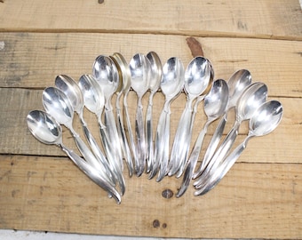 【ROGERS BROS】 FLAIR ディナーセット 4名用20本 ROGERS BROS】 FLAIR ディナーセット 4名用20本 - メルカリ