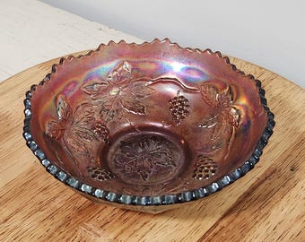 Carnival Glass, Grape and Leaf pattern in Amethyst purple glass, Vintage Glass 1908 - 1920