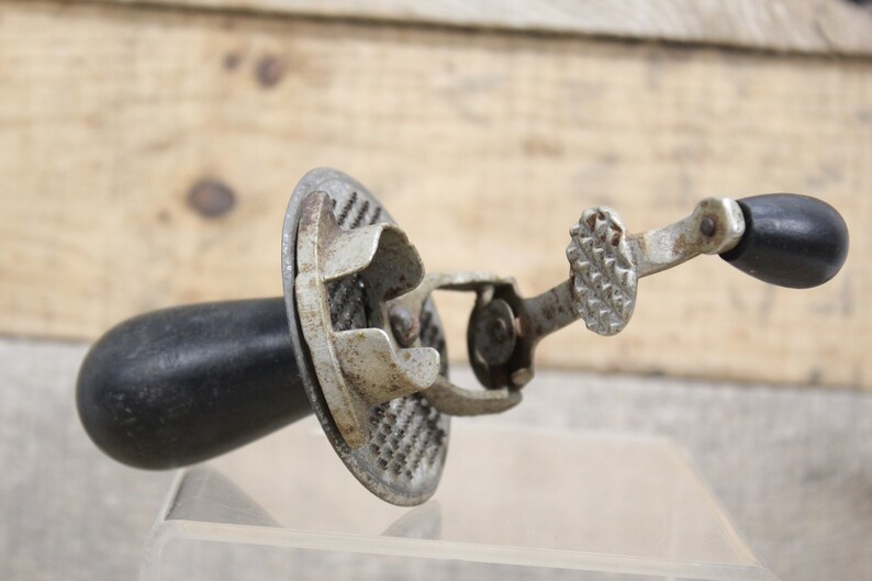 Primitive Nutmeg Grinder Antique Spice Grinder Farmhouse Old Etsy