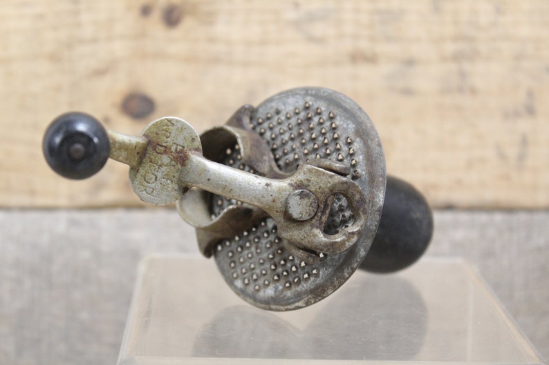 Primitive Nutmeg Grinder Antique Spice Grinder Farmhouse Old Etsy