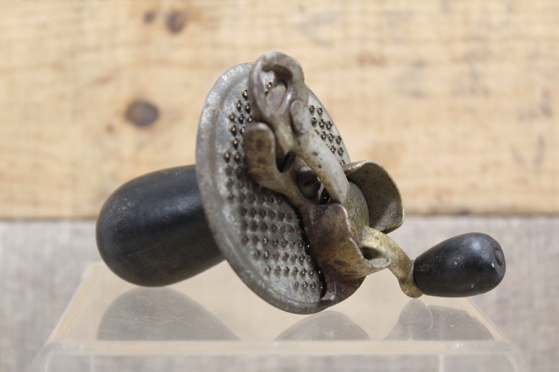 Primitive Nutmeg Grinder Antique Spice Grinder Farmhouse Old Etsy