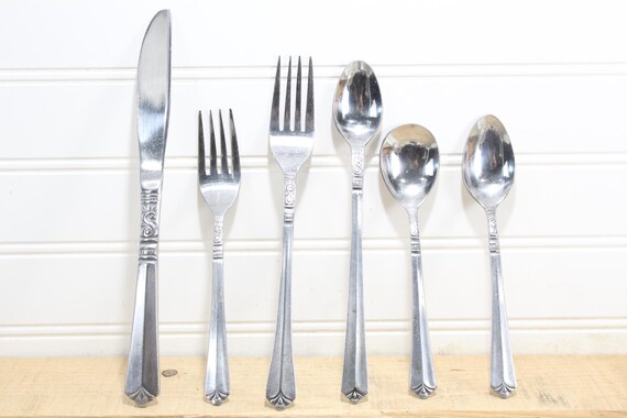 激安先着 Orleans Silver Stainless Korea Flatware ORL31 Sold Separate アクセサリー